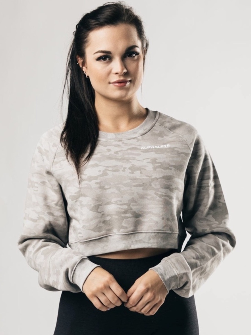 Alphalete Silver Summit Gray Camo Oversized Cropped Fleece Pullover Small